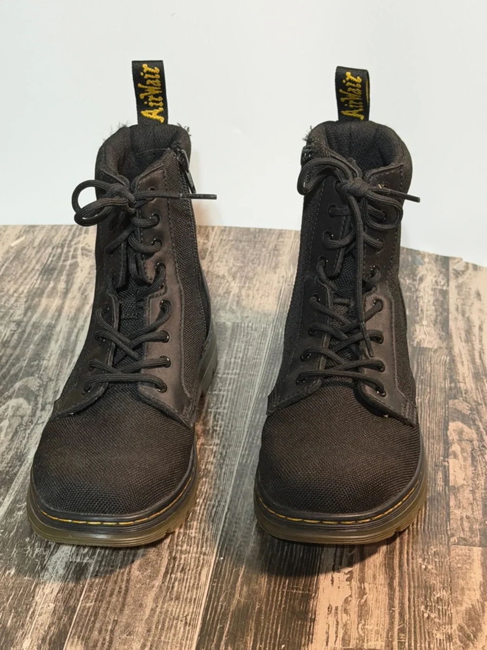 Dr. Martens Combs Junior Boot